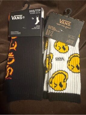 2 pairs Vans little kids  Crew Socks - Graphics 10-13 NWT